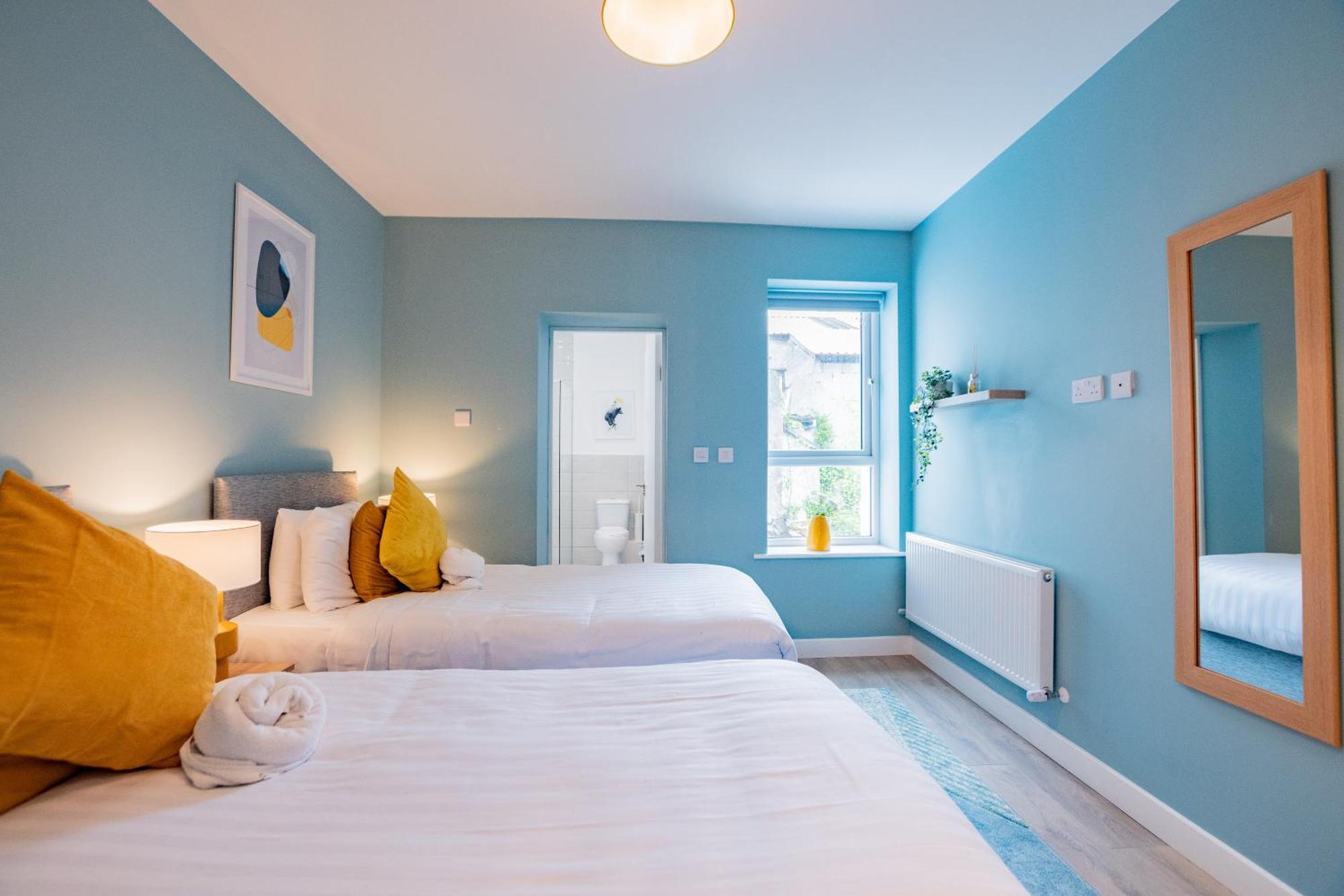 The Large Group House -Sleeps 21 Villa Dublin Ngoại thất bức ảnh