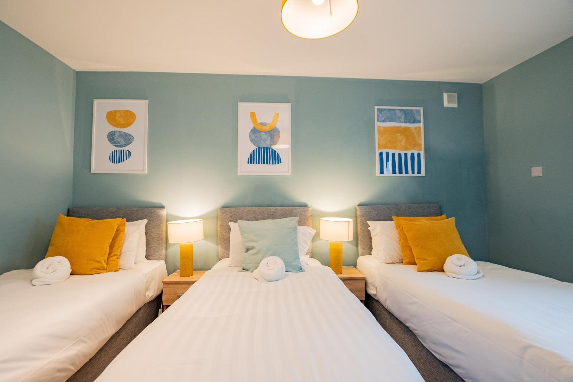 The Large Group House -Sleeps 21 Villa Dublin Ngoại thất bức ảnh