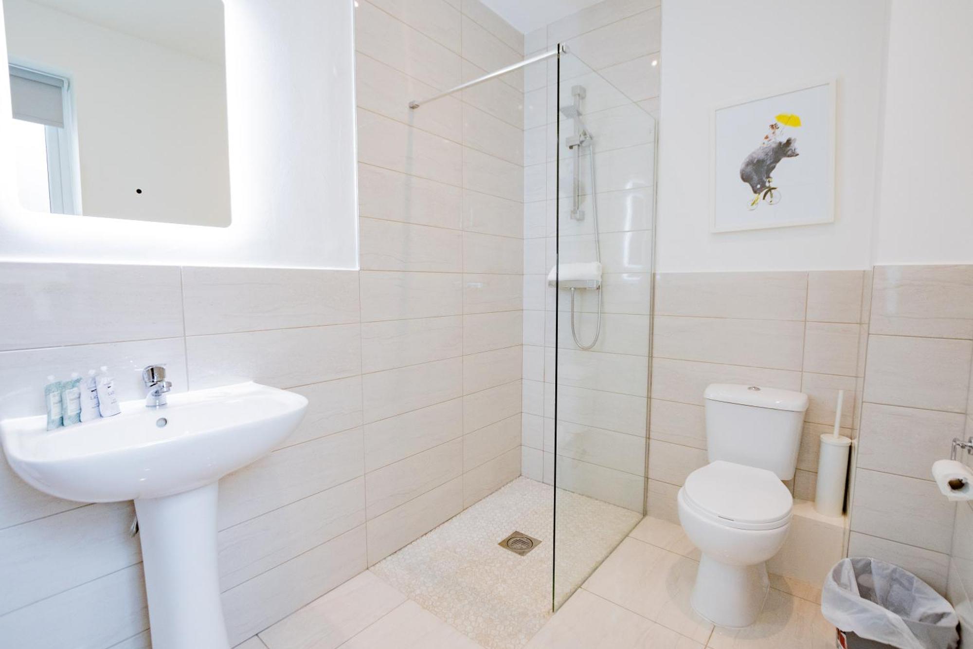 The Large Group House -Sleeps 21 Villa Dublin Ngoại thất bức ảnh